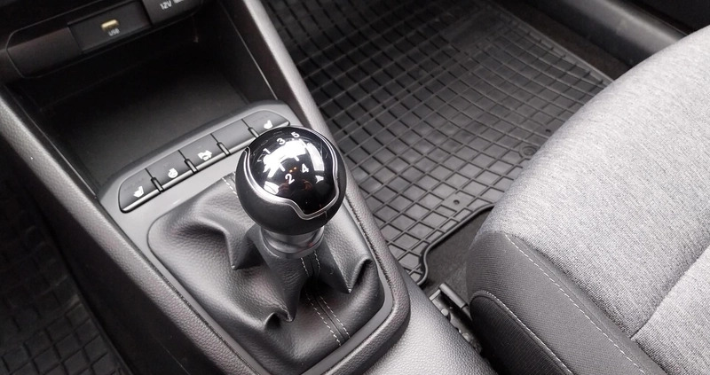 Kia Stonic cena 74800 przebieg: 28900, rok produkcji 2021 z Jasień małe 379